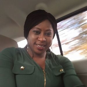 Meet your Posher, Oyoyo